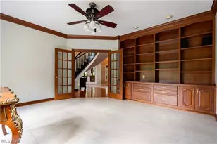2389 Amberwood Cir NE, Massillon, OH 44646 - Photo 8