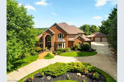 2389 Amberwood Circle NE, Massillon, OH 44646 - Photo 1