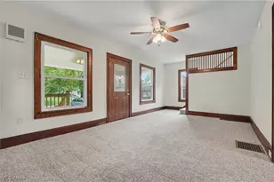 452 Mill Rd, Ravenna, OH 44266 - Photo 4