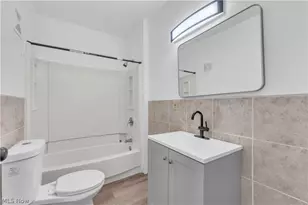 712 Roselle Ave, Akron, OH 44307 - Photo 14