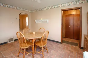 144 Oakview Ave, Struthers, OH 44471 - Photo 10