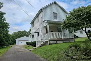 144 Oakview Ave, Struthers, OH 44471 - Photo 2