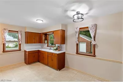 4630 Cleveland Avenue S, Canton, OH 44707 - Photo 8