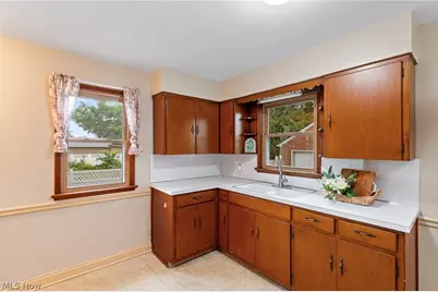4630 Cleveland Avenue S, Canton, OH 44707 - Photo 10