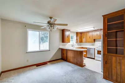 2624 Eaton Road NW, Canton, OH 44708 - Photo 8