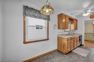 710 Bayridge Blvd, Willowick, OH 44095 - Photo 12