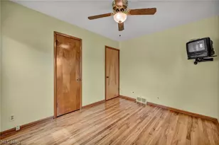 710 Bayridge Blvd, Willowick, OH 44095 - Photo 14