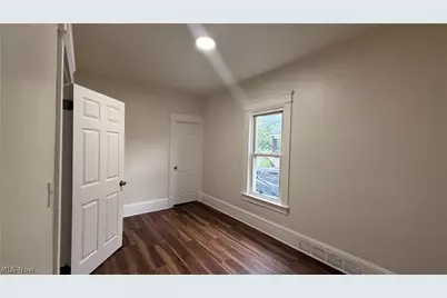 3721 E 50th Street, Loveland, OH 44105 - Photo 8