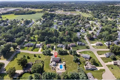 13345 Williamsburg Avenue NW, Uniontown, OH 44685 - Photo 50