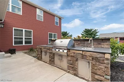 13345 Williamsburg Avenue NW, Uniontown, OH 44685 - Photo 46