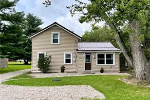 46 S River St, Wakeman, OH 44889 - Photo 2