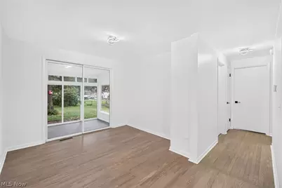 720 Lorena Street SW, North Canton, OH 44720 - Photo 12