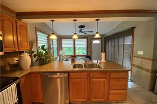 123 Alburn Dr, Youngstown, OH 44512 - Photo 4