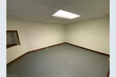 123 Alburn Drive, Youngstown, OH 44512 - Photo 18