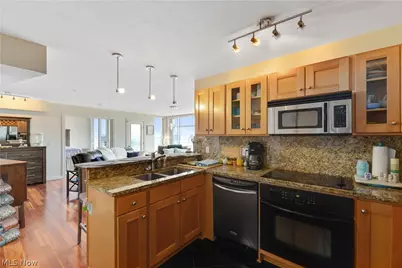 2222 Detroit Avenue #907, Loveland, OH 44113 - Photo 6