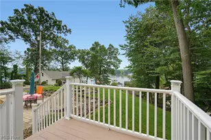 242 Uhl Dr, Portage Lakes, OH 44319 - Photo 10
