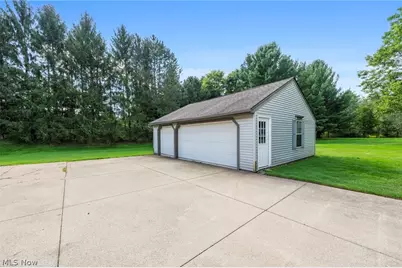 11735 Tall Pines Drive, Chardon, OH 44024 - Photo 36