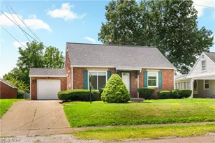 3008 Helen Pl NW, Canton, OH 44708 - Photo 2