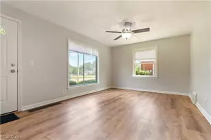 3008 Helen Pl NW, Canton, OH 44708 - Photo 12