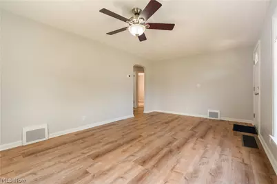 3008 Helen Place NW, Canton, OH 44708 - Photo 14