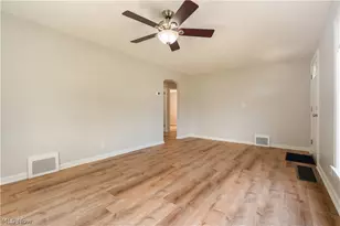 3008 Helen Pl NW, Canton, OH 44708 - Photo 14