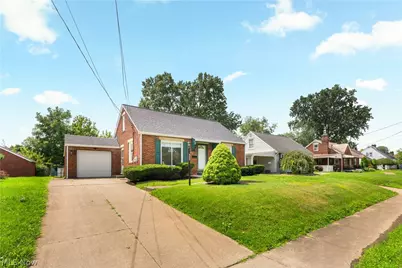 3008 Helen Place NW, Canton, OH 44708 - Photo 4