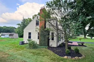 210 Callahan Rd, Canfield, OH 44406 - Photo 8