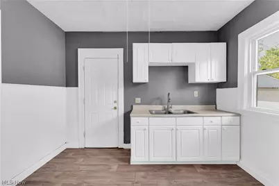 414 E 147th Street, Loveland, OH 44110 - Photo 10