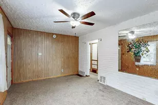 841 Caddo Ave, Akron, OH 44305 - Photo 6