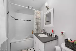 21126 Fairmount Blvd, Huber Heights, OH 44118 - Photo 30