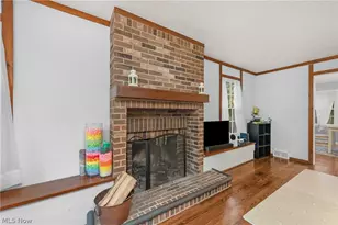 21126 Fairmount Blvd, Huber Heights, OH 44118 - Photo 8