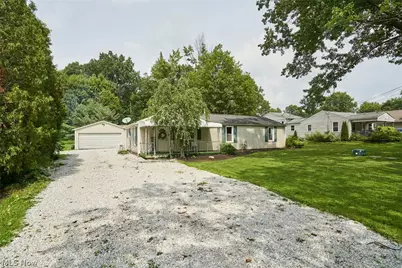 3305 Klages Boulevard, Tallmadge, OH 44278 - Photo 1