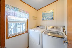 2700 Brookpark Rd, Loveland, OH 44134 - Photo 10