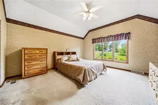 10160 Hobby Horse Ln, Mentor, OH 44060 - Photo 14