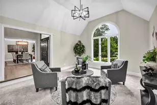 8215 Eagle Ridge Dr, Concord Twp, OH 44077 - Photo 20