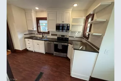 1024 N Wooster Avenue, Dover, OH 44622 - Photo 8