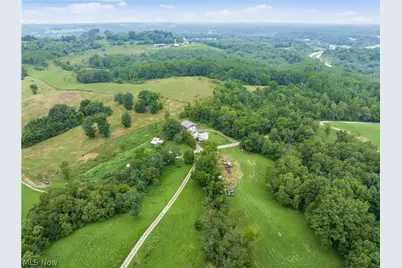 46601 Valley Road, Caldwell, OH 43724 - Photo 24