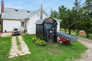 46601 Valley Rd, Caldwell, OH 43724 - Photo 4
