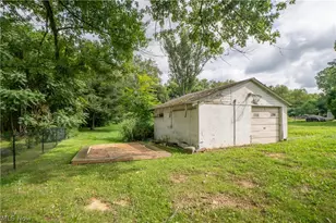3045 Hayne Rd, Akron, OH 44312 - Photo 22