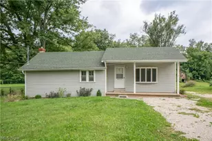 3045 Hayne Rd, Akron, OH 44312 - Photo 1