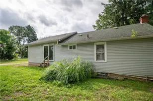 3045 Hayne Rd, Akron, OH 44312 - Photo 20