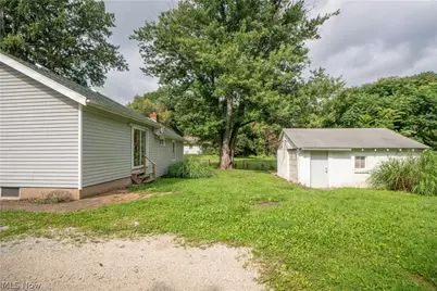 3045 Hayne Road, Akron, OH 44312 - Photo 24
