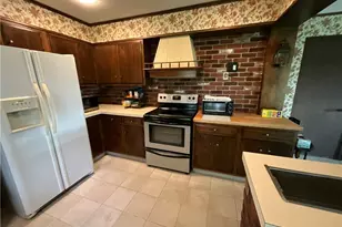51770 Bursley Rd, Rochester, OH 44090 - Photo 4