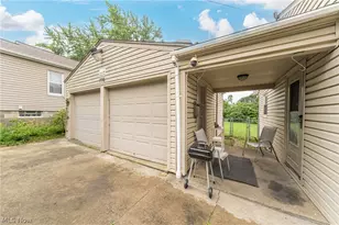776 Jason Ave, Akron, OH 44314 - Photo 4