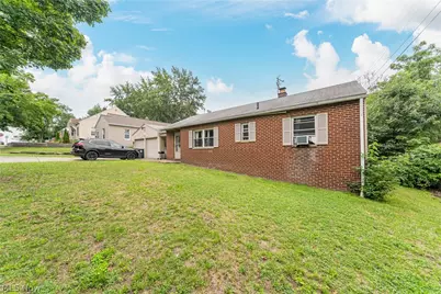 776 Jason Avenue, Akron, OH 44314 - Photo 2