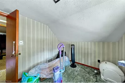 1815 Daniels Avenue, Akron, OH 44312 - Photo 16