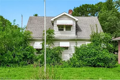 1815 Daniels Avenue, Akron, OH 44312 - Photo 2