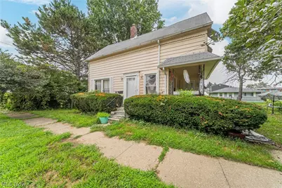 1223 Delos Street, Akron, OH 44306 - Photo 4
