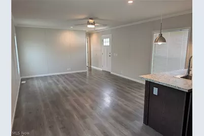 235 Edgecliff W #40, Elyria, OH 44035 - Photo 10