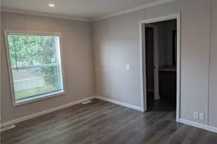 235 Edgecliff W, Elyria, OH 44035 - Photo 6